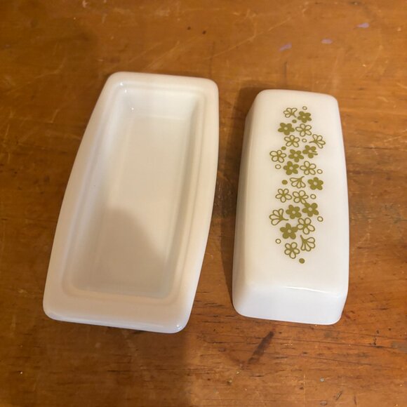 Pyrex Butterdish - Picture 2 of 4
